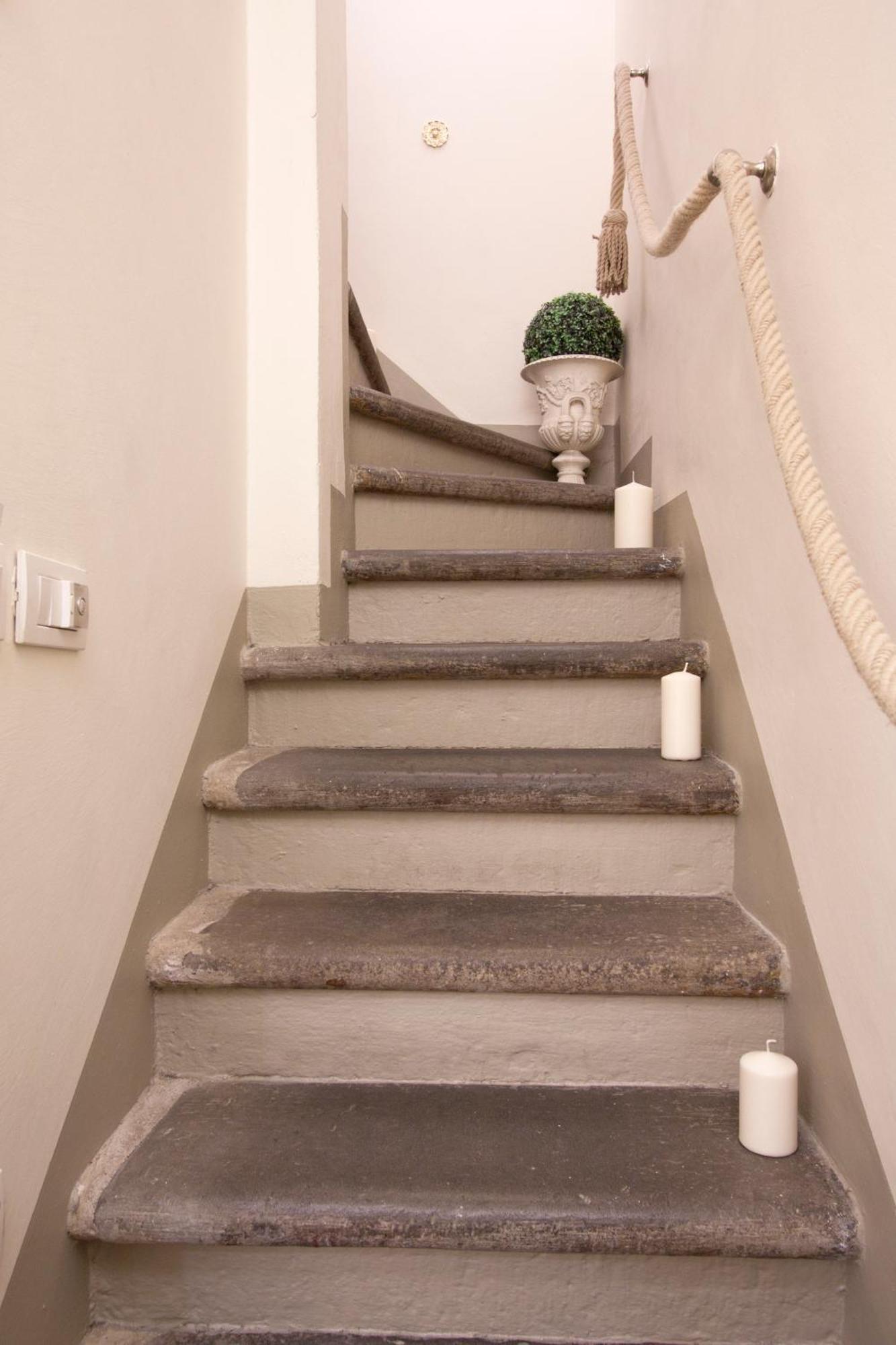 Serristori Palace Apartahotel 2*