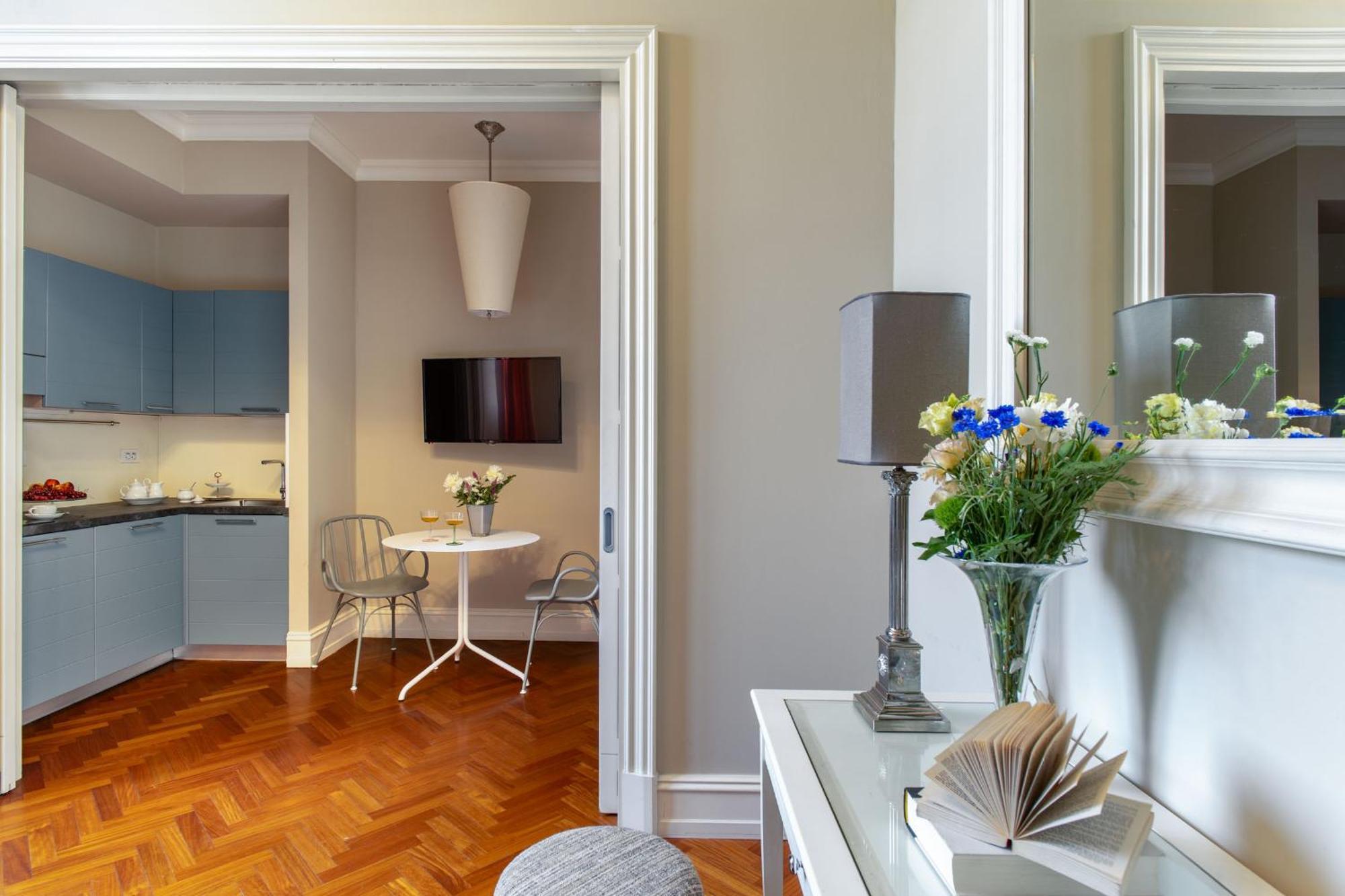 Aparthotel Serristori Palace 2*